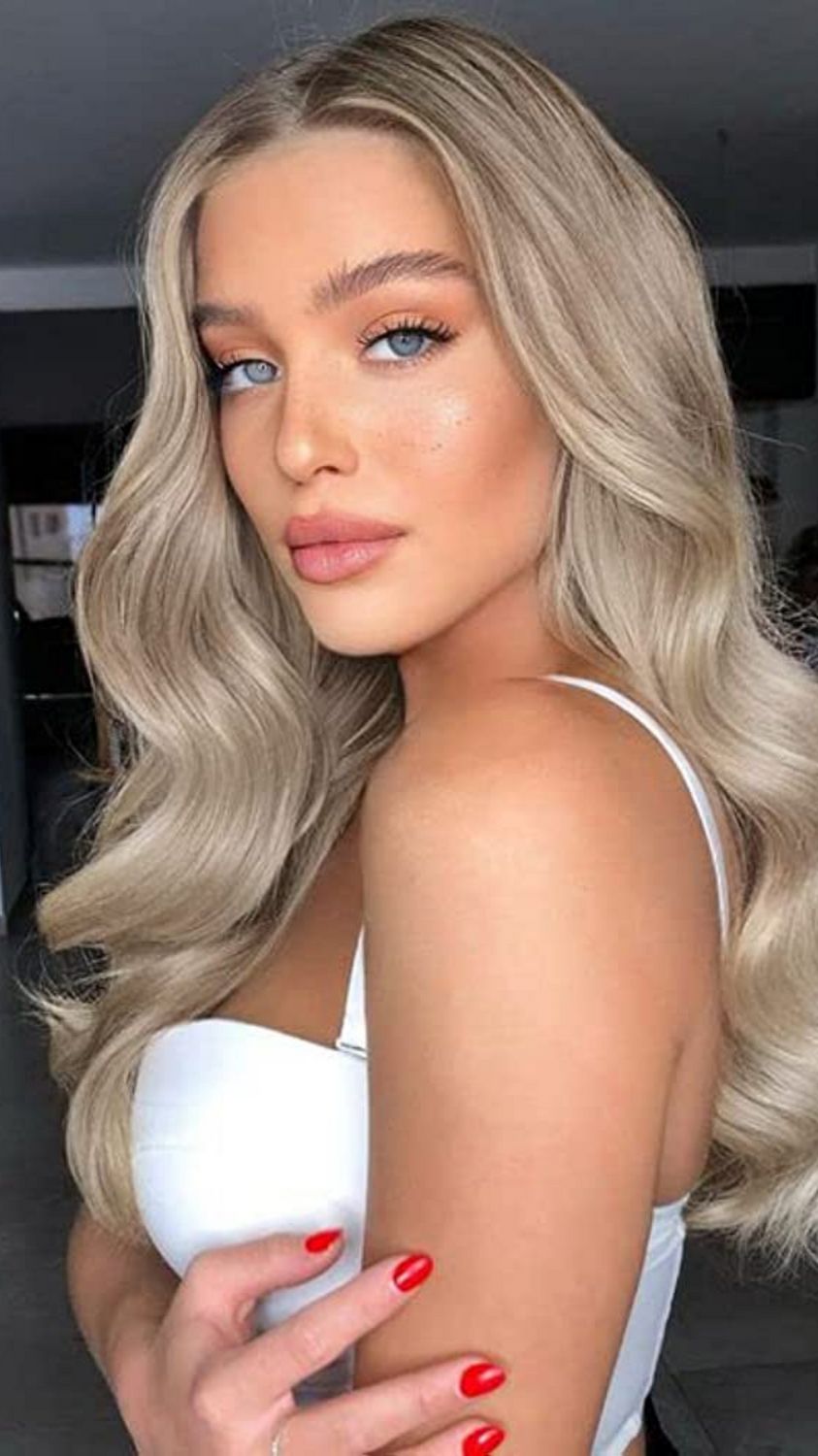 Synthetic & Human Hair Wigs